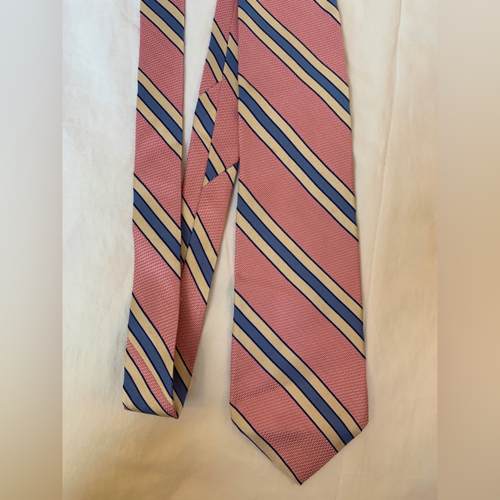 Men’s Pink Brooks Brothers Tie